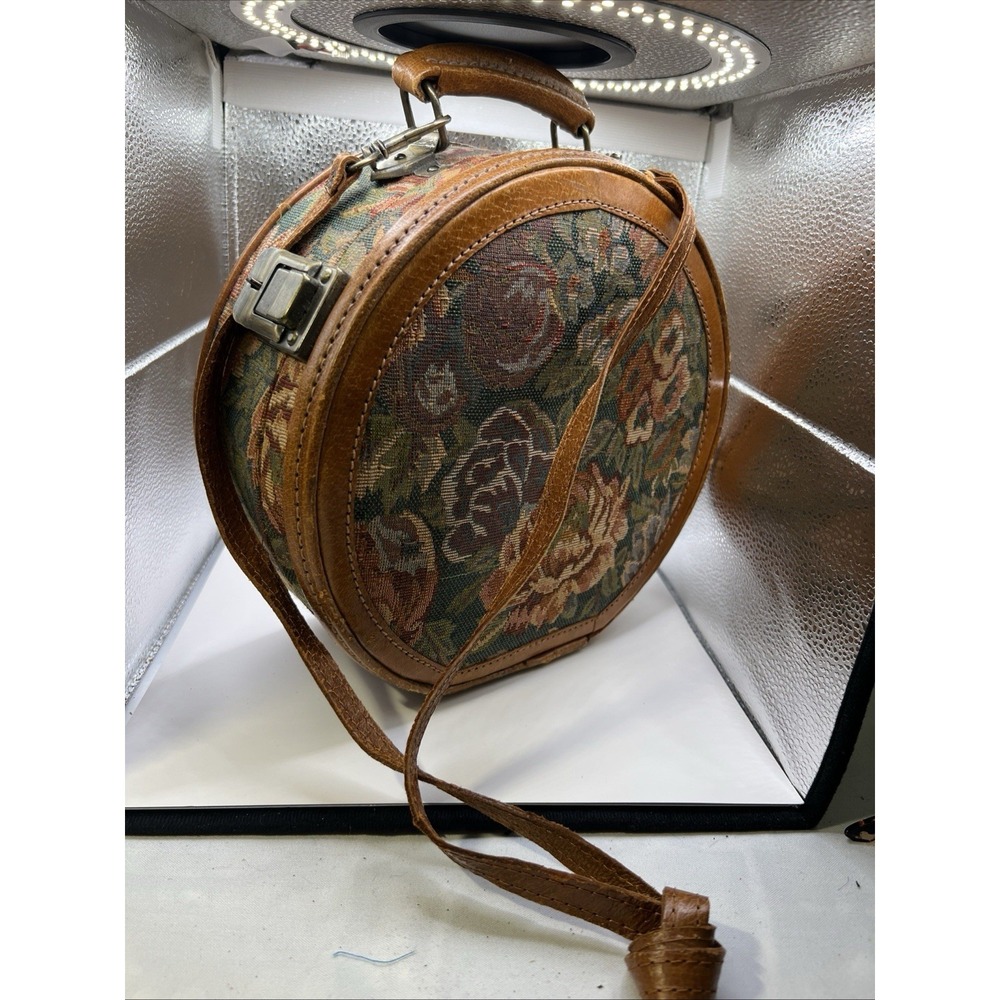 Barganza Vintage‎ Genuine Leather CrossbodyBag 10 X 10 Orang Green Floral Unique